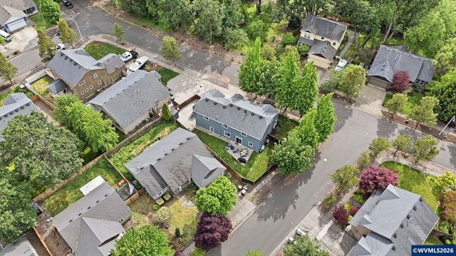 497 Cameron St, Albany, OR 97322