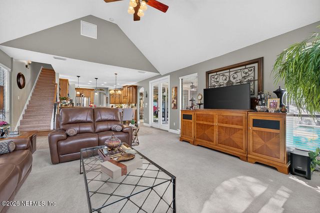 3881 REDS GAIT Lane, Jacksonville, FL 32223