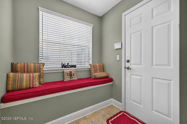 3881 REDS GAIT Lane, Jacksonville, FL 32223