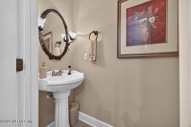 3881 REDS GAIT Lane, Jacksonville, FL 32223
