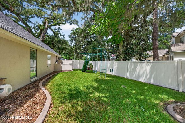 3881 REDS GAIT Lane, Jacksonville, FL 32223