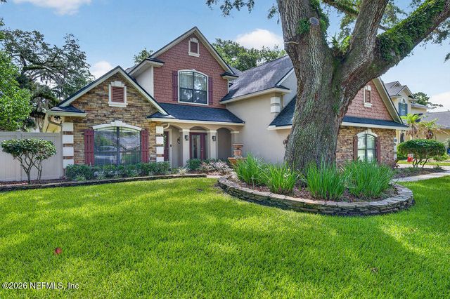 3881 REDS GAIT Lane, Jacksonville, FL 32223