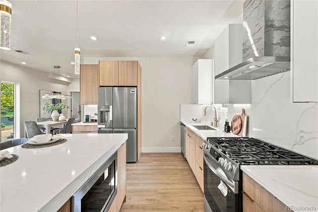 1240 E 35th Avenue, Denver, CO 80205