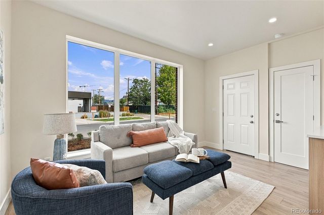 1240 E 35th Avenue, Denver, CO 80205