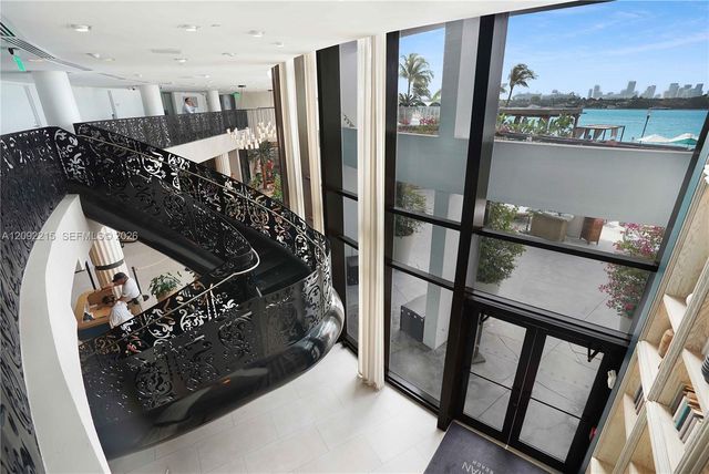 1100 West Avenue 1115, Miami Beach, FL 33139