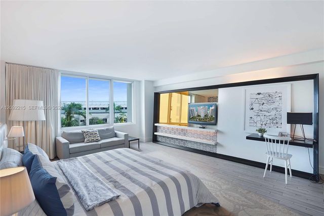 1100 West Avenue 1115, Miami Beach, FL 33139
