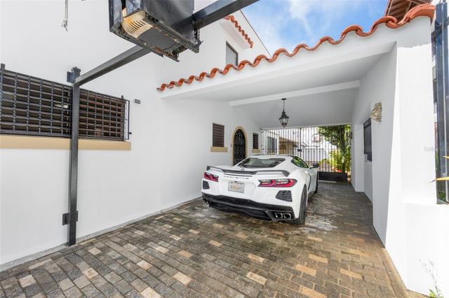 550 WAYMOUTH, MIRAMAR, San Juan, PR 00907