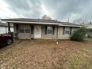 2513 Mary Jane Drive, Jonesboro, AR 72401