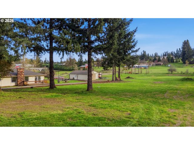16950 S REDLAND Rd, Oregon City, OR 97045