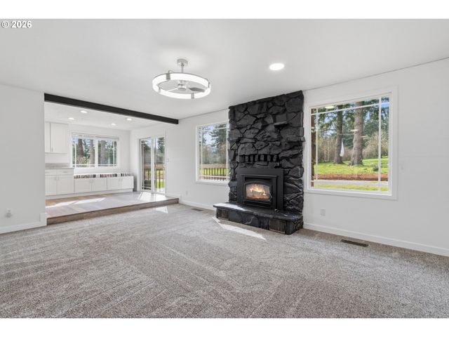 16950 S REDLAND Rd, Oregon City, OR 97045