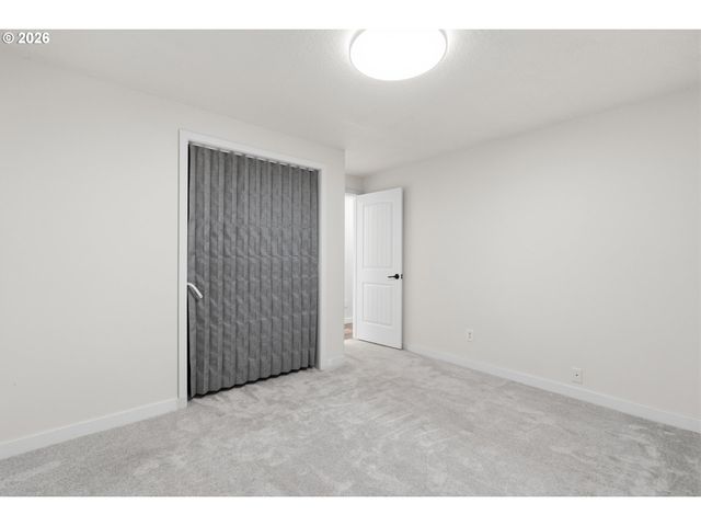 16950 S REDLAND Rd, Oregon City, OR 97045