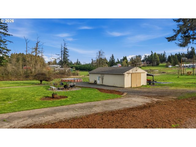 16950 S REDLAND Rd, Oregon City, OR 97045