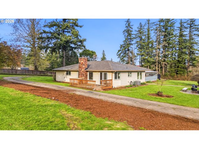 16950 S REDLAND Rd, Oregon City, OR 97045