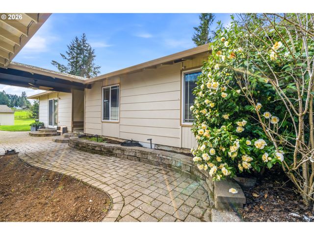 16950 S REDLAND Rd, Oregon City, OR 97045