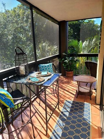 955 Egret Circle 301, Delray Beach, FL 33444