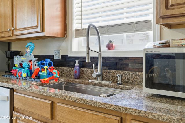 5224 Cypress Ct, Shelbyville, KY 40065