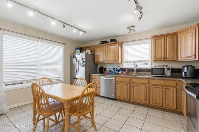 5224 Cypress Ct, Shelbyville, KY 40065