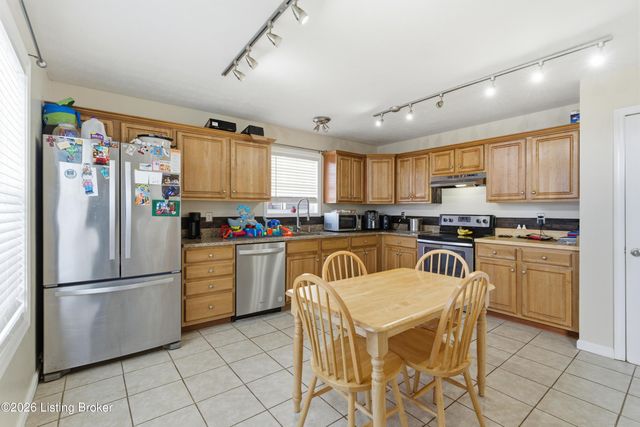 5224 Cypress Ct, Shelbyville, KY 40065