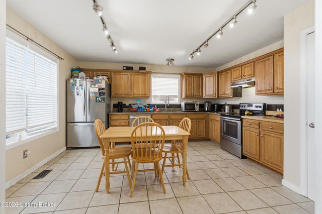 5224 Cypress Ct, Shelbyville, KY 40065