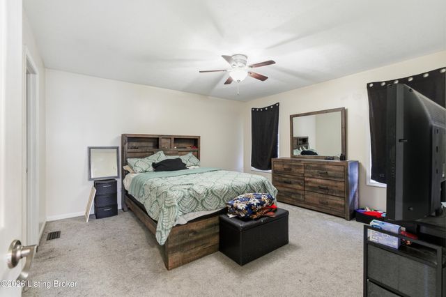 5224 Cypress Ct, Shelbyville, KY 40065