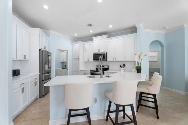 5806 NW Rose Petal Court, Port St. Lucie, Port St Lucie, FL 34986