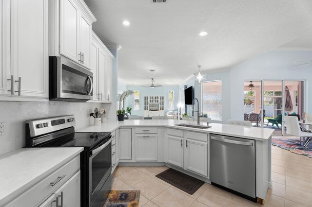 5806 NW Rose Petal Court, Port St. Lucie, Port St Lucie, FL 34986