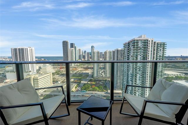 1600 NE 1st Ave 2809, Miami, FL 33132