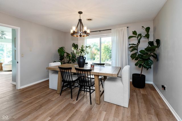 8560 N Lakewood Place, West Terre Haute, IN 47885