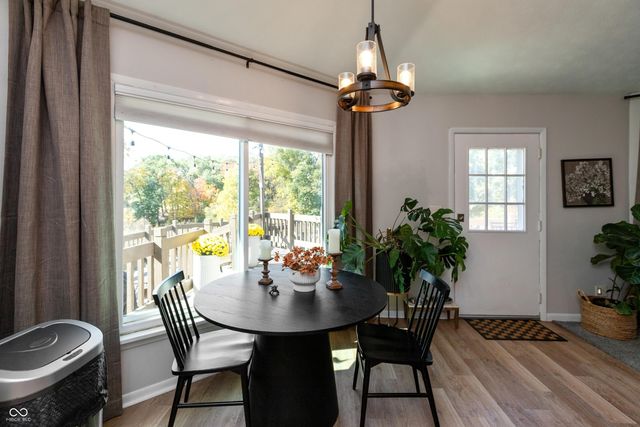 8560 N Lakewood Place, West Terre Haute, IN 47885