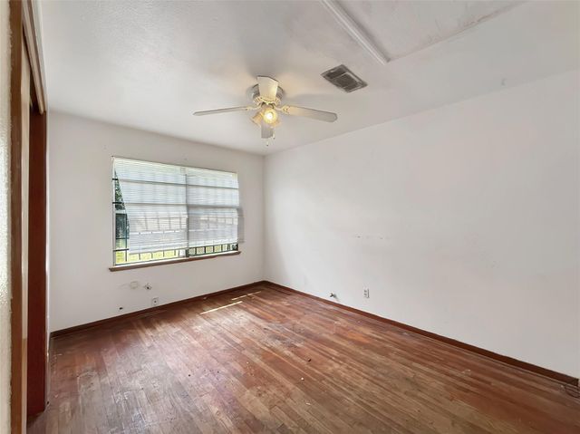 4110 Tareyton Lane, Houston, TX 77047