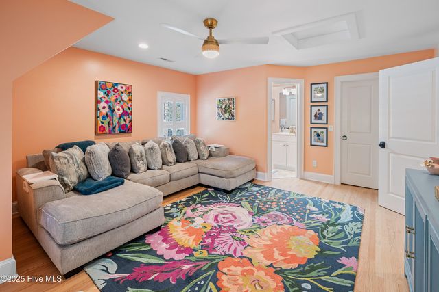 8803 Sawmill Creek Lane, Wilmington, NC 28411