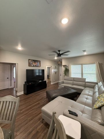 700 Carter Street, Sulphur Springs, TX 75482