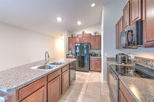 17334 WHITE MANGROVE DRIVE, Wimauma, FL 33598