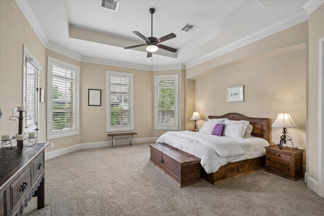 123 N Thatcher Bend Circle, The Woodlands, TX 77389