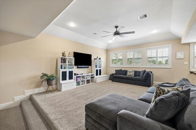 123 N Thatcher Bend Circle, The Woodlands, TX 77389