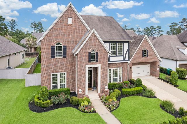 123 N Thatcher Bend Circle, The Woodlands, TX 77389