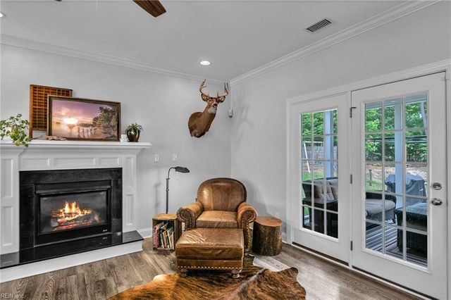 3864 Border WAY, Virginia Beach, VA 23456