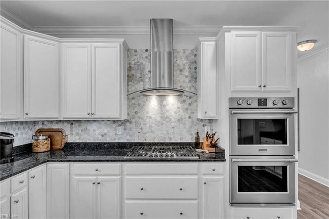 3864 Border WAY, Virginia Beach, VA 23456