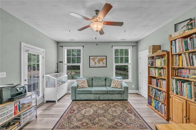 3864 Border WAY, Virginia Beach, VA 23456