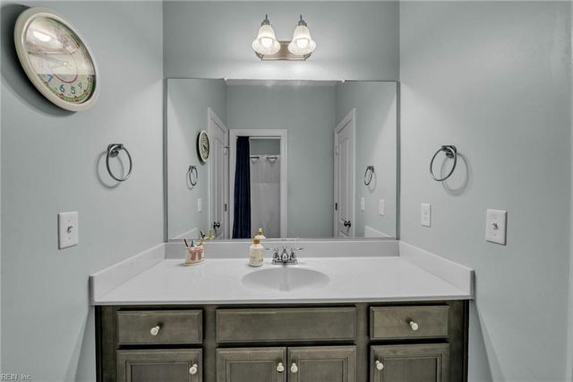 3864 Border WAY, Virginia Beach, VA 23456