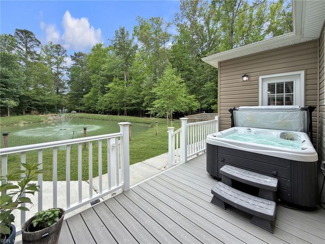 3864 Border WAY, Virginia Beach, VA 23456