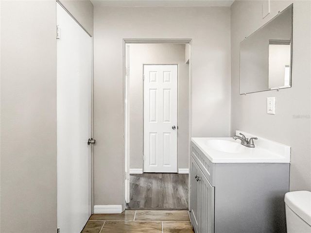 25 E CHARLOTTE AVENUE, Eustis, FL 32726