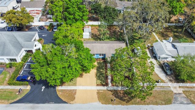 25 E CHARLOTTE AVENUE, Eustis, FL 32726