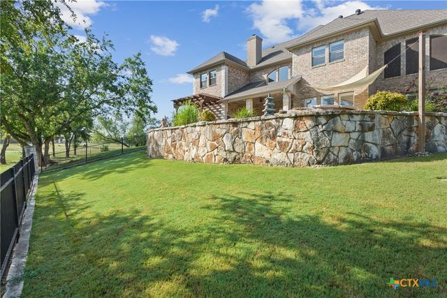 2726 Winners Circle, Salado, TX 76571