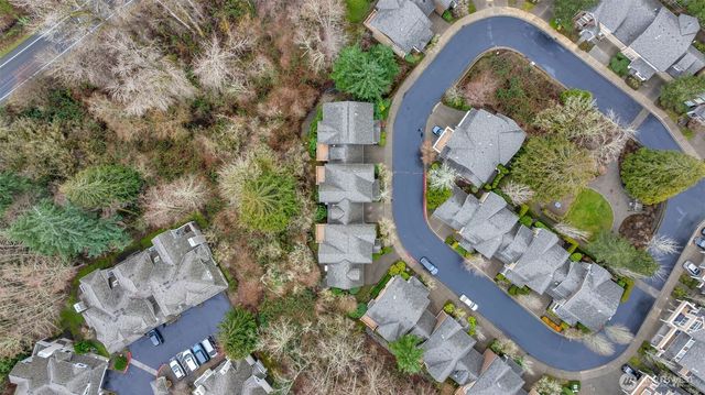 6441 SE Cougar Mountain Way, Bellevue, WA 98006