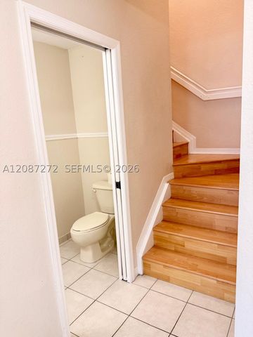 8906 W Flagler St 216, Miami, FL 33174