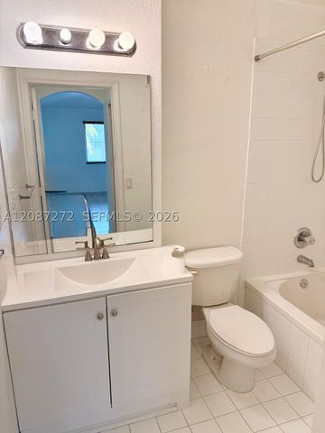 8906 W Flagler St 216, Miami, FL 33174