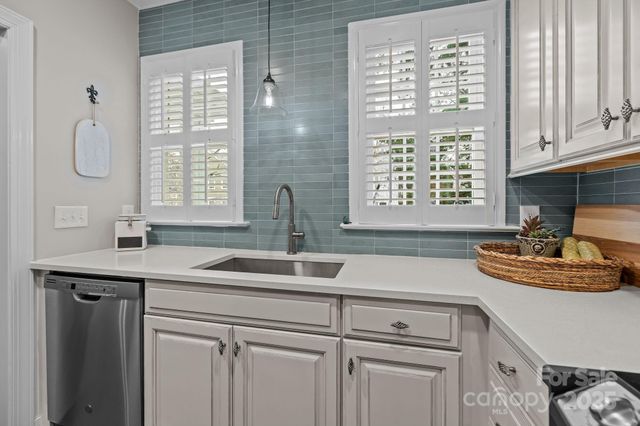 7722 Rathlin Court, Charlotte, NC 28270