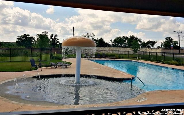 8418 Meadow Plains, San Antonio, TX 78254