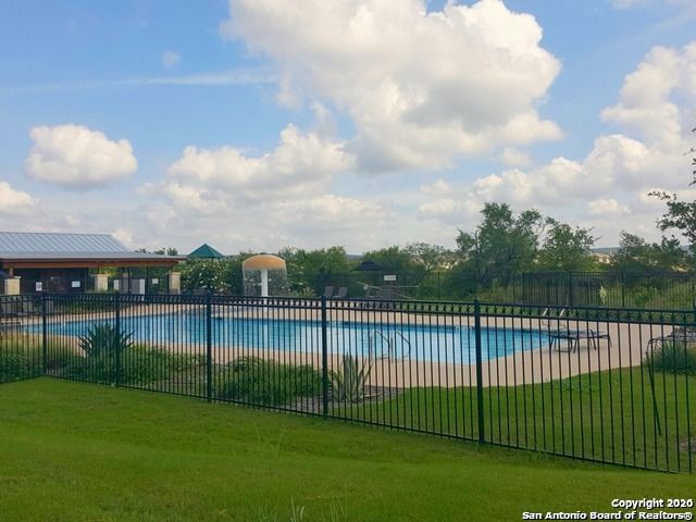 8418 Meadow Plains, San Antonio, TX 78254